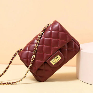 Quilted DockLock Crossbody Bag ~ Red