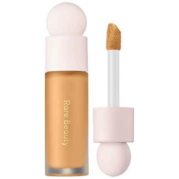 Before-and-after image showing concealer's coverage on blemishes and dark spots.