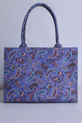 Stylish everyday canvas bag