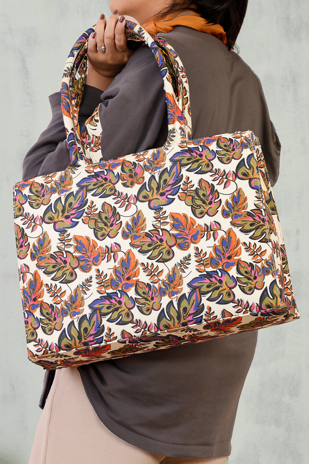 Affordable Canvas Tote Bags in Pakistan