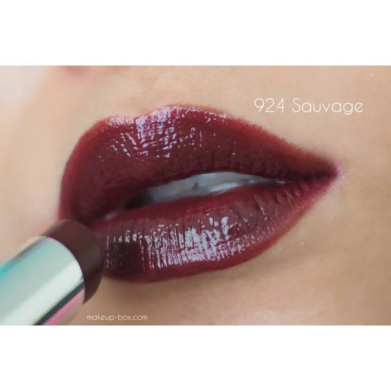 Buy Dior Addict Lacquer Stick Lipstick - 924 Sauvage in Pakistan