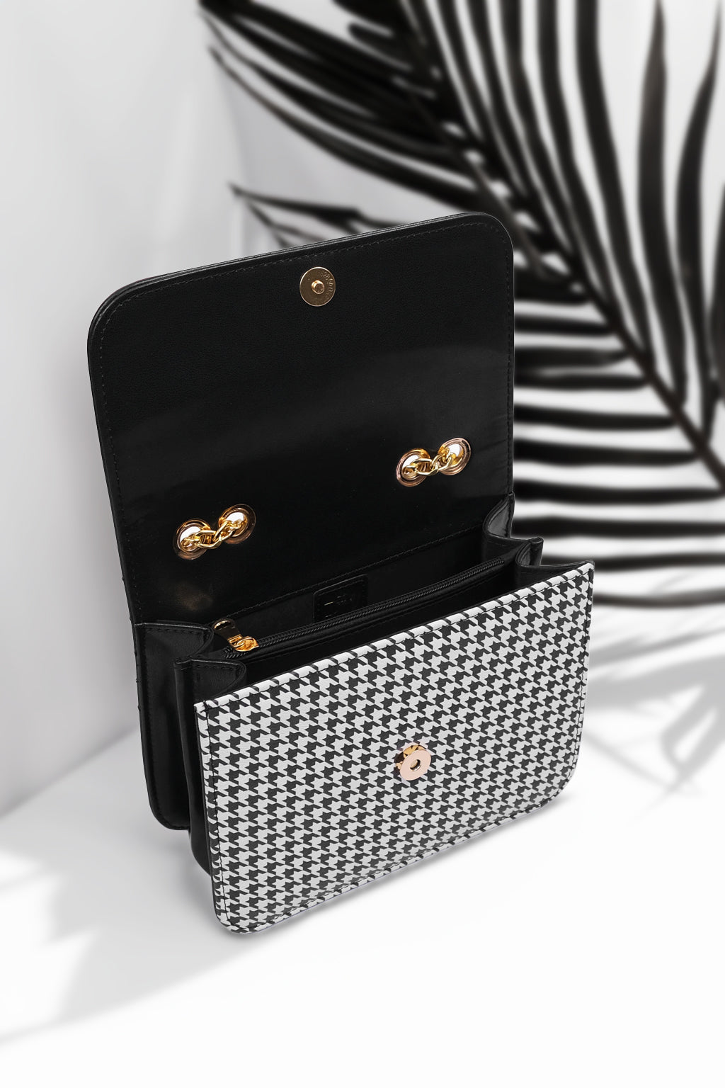 Shop Luxury ChevronFlap Handbag for Women in Pakistan - Black 