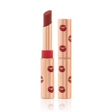 CHARLOTTE TILBURY - LIMITLESS LUCKY LIPS - Berry Lucky