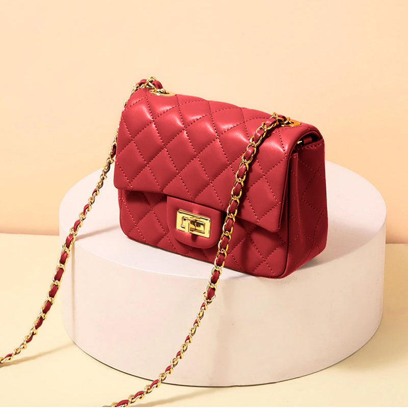 Quilted DockLock Crossbody Bag ~ Red