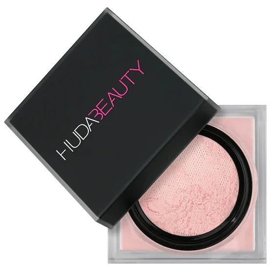 Cherry Blossom shade of HUDA BEAUTY Easy Bake Powder with key features: makeup locking, shine absorption, and no flashback