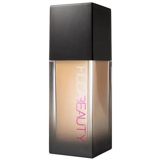 Huda Beauty #FauxFilter Luminous Matte Liquid Foundation – full coverage, long-wear matte finish in elegant black gradient bottle.