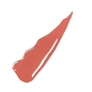 Close-up of lips wearing a soft nude shade of Super Stay Vinyl Ink with a glossy, even finish.


