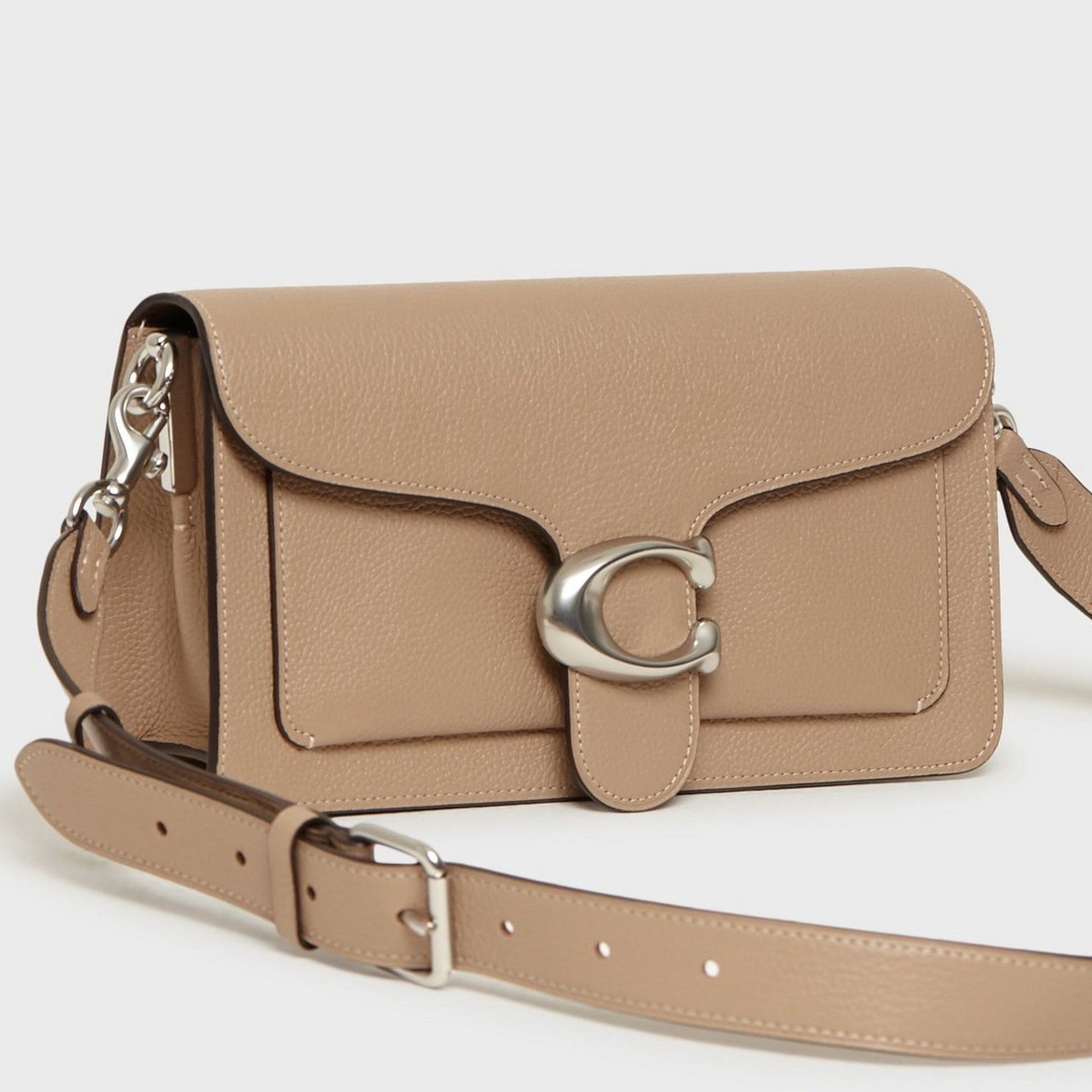 Buy Coach Tabby Bag Medium in Pakistan
