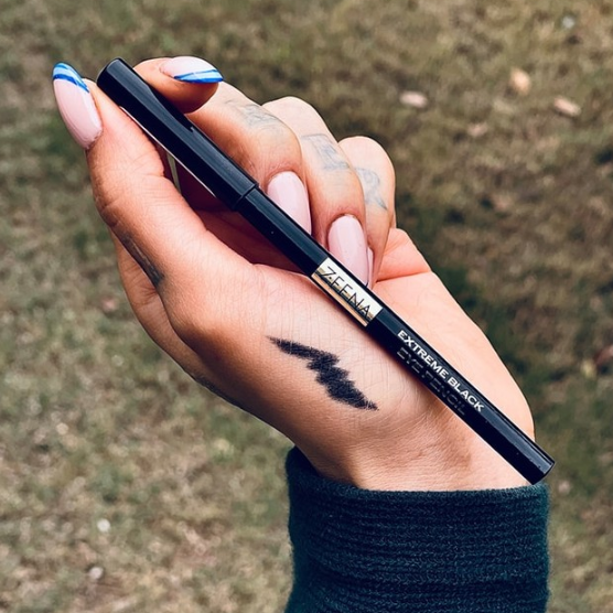 Buy Extreme Black Eye Pencil in Pakistan