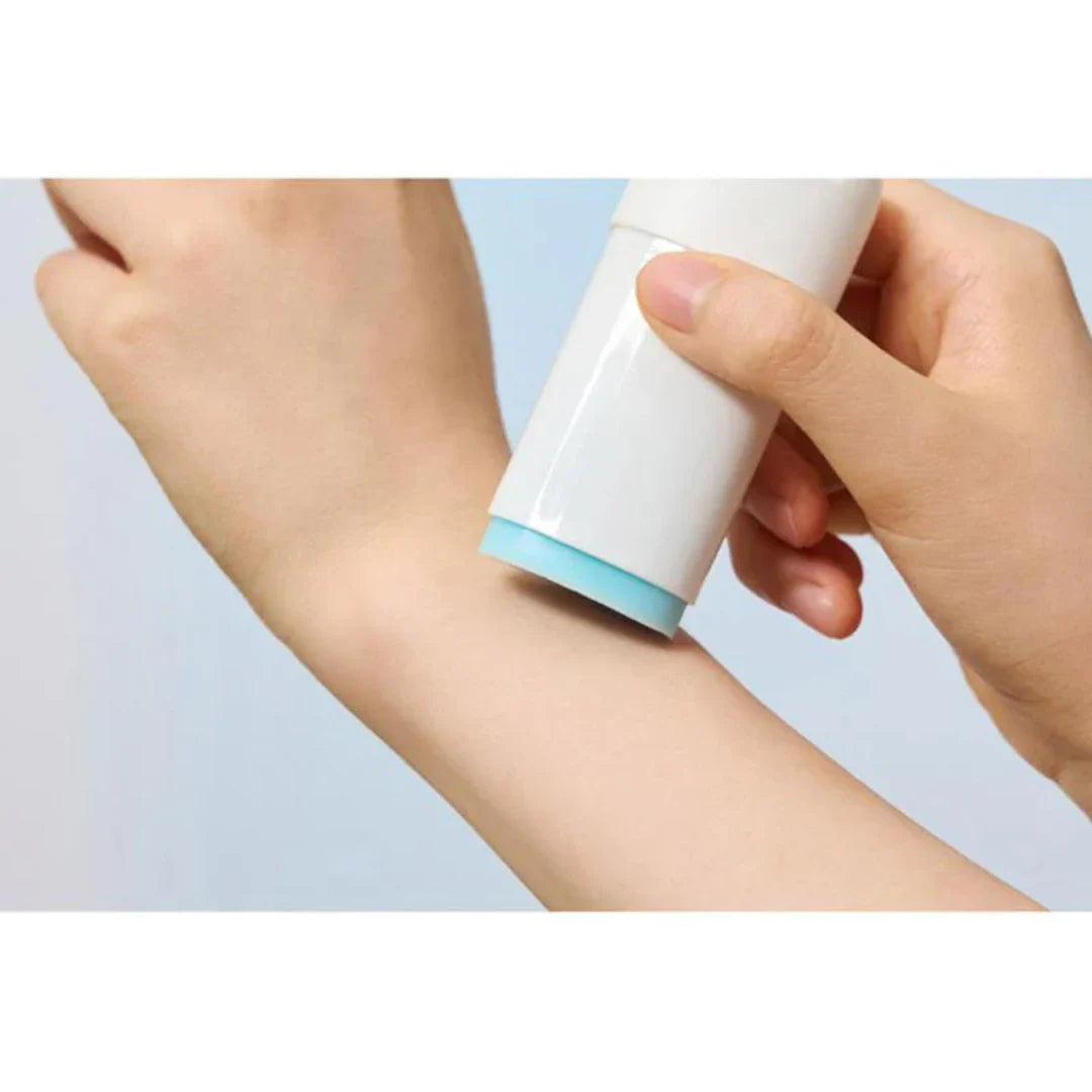 MADAGASCAR CENTELLA Hyalu-Cica Silky-Fit Sun Stick packaging with product details on a white background.