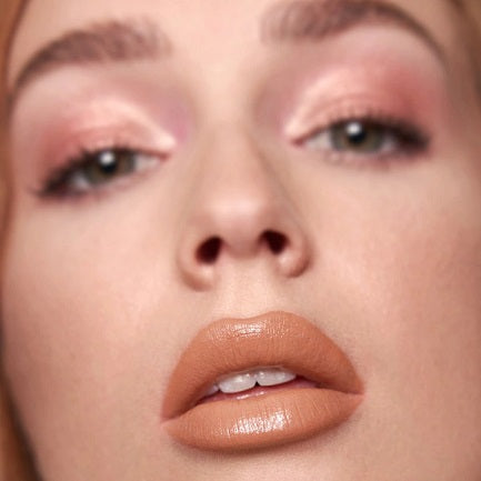 Huda Beauty - Power Bullet Cream Glow Hydrating Lipstick - Rajah