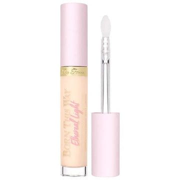 TOO FACED - Born This Way Ethereal Light Illuminating Smoothing Concealer - Milkshake