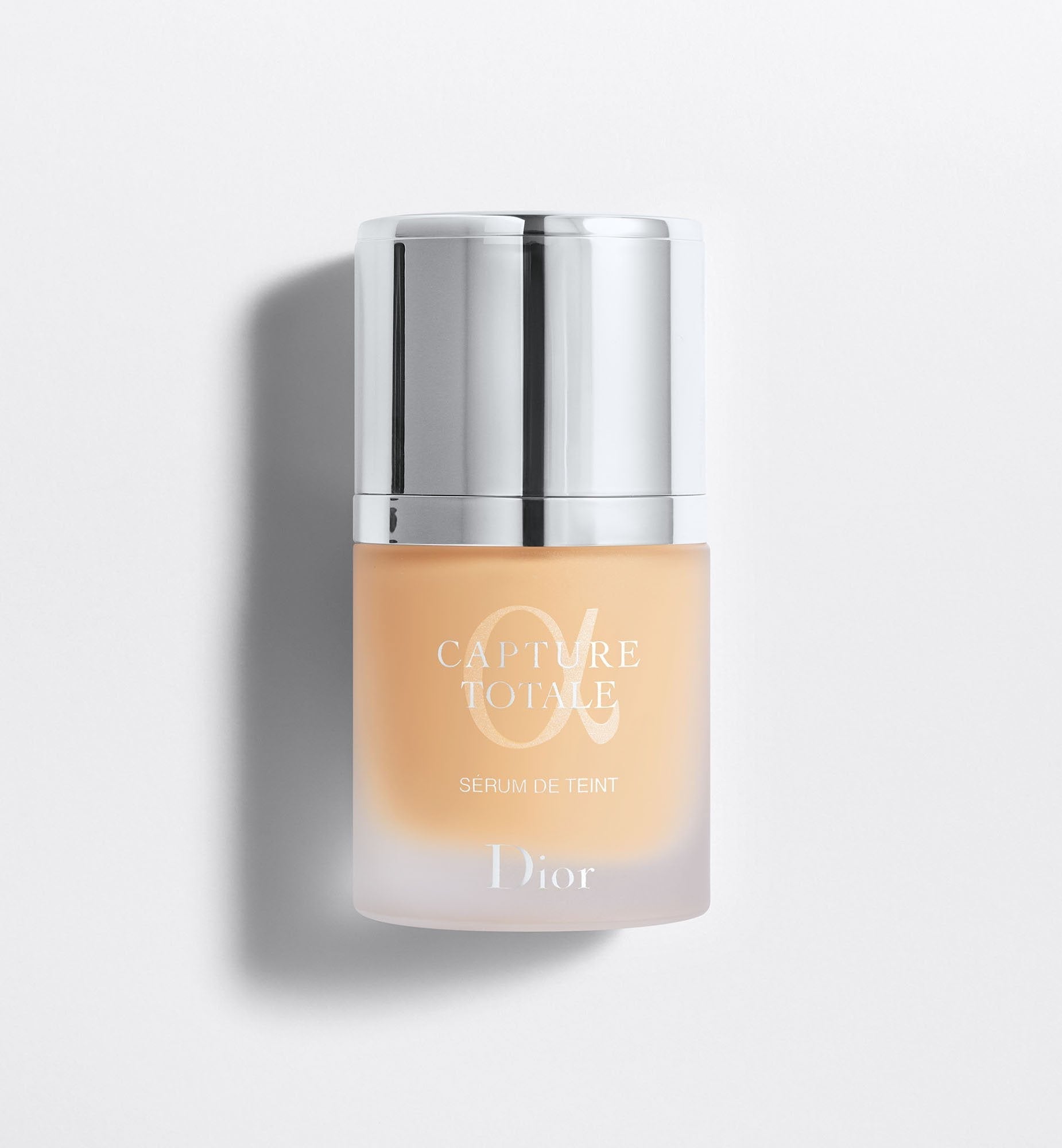 Buy Dior Capture Totale Triple Correcting Serum Foundation - 020 Light Beige in Pakistan